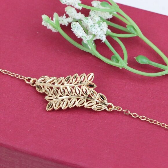 "Elegant Leaf Pattern Rose Gold Bracelet for Women, XPBL1082 - Picture 11 of 13